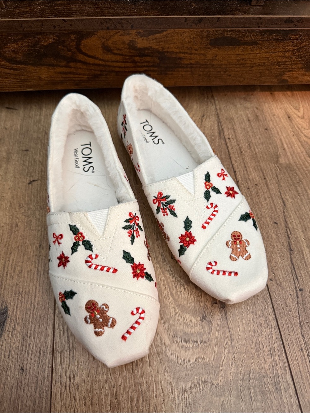 TOMS Cream Holiday Embroidered Slip-Ons with Festive Motifs